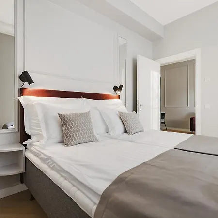 Bob W Centre - Ambassador Apartamento Tallin