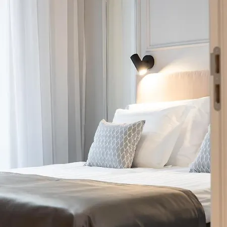 Bob W Centre - Ambassador