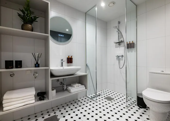 Bob W Centre - Ambassador * Tallinn