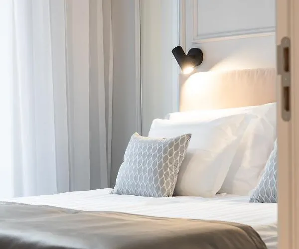 Bob W Centre - Ambassador