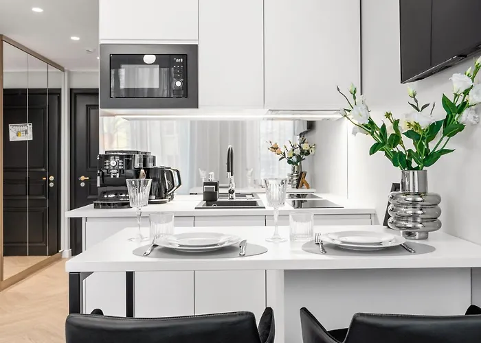 Bob W Centre - Ambassador Apartament Tallin