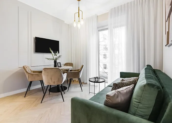 Bob W Centre - Ambassador Tallin